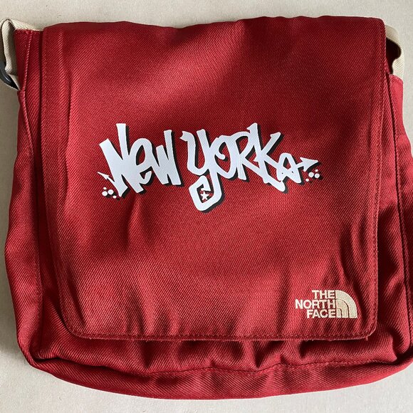 The North Face upcycled New York bag by theTru.nyc!